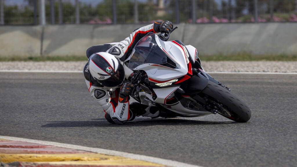 Zontes 703rr en circuito 1